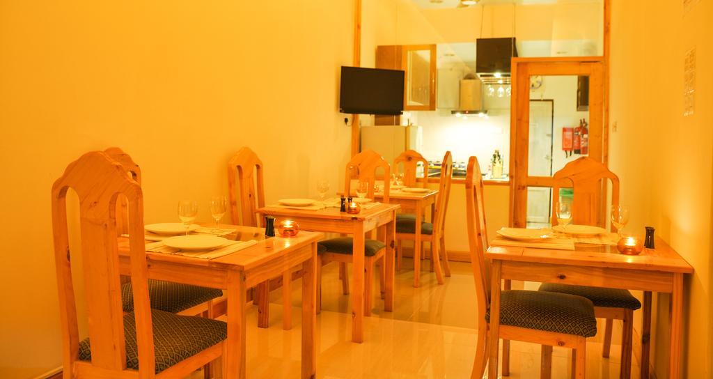 Guraidhoo Inn Номер фото
